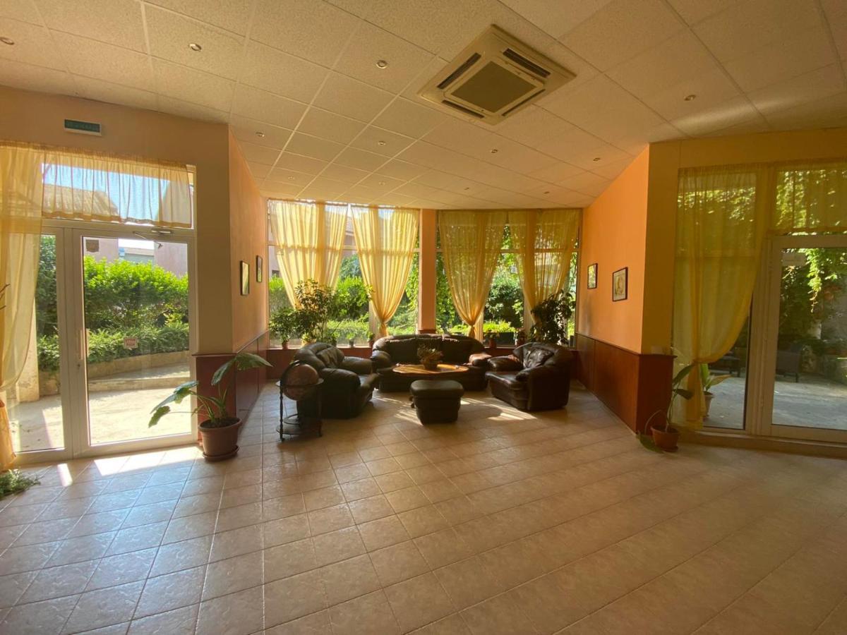 Pancho Family Hotel Kranevo Luaran gambar